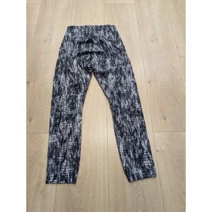 Lululemon || InStill‎ High-Rise Crop 23" Lino Slide Alpine White Black Gray 4